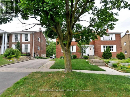 112 Stephen Drive, Toronto Stonegate Queensway