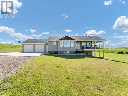 11203 Highway 41, Rural Cypress County