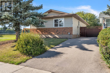 113 Waldron Avenue, Okotoks