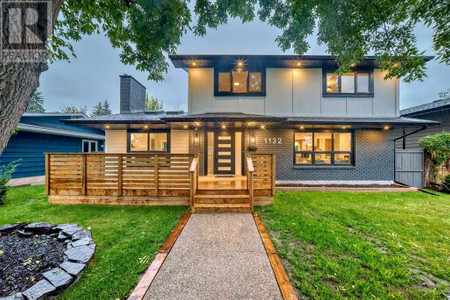 1132 Lake Christina Place Se, Calgary