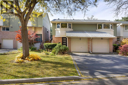 1135 Mccraney Street E Unit 11, Oakville