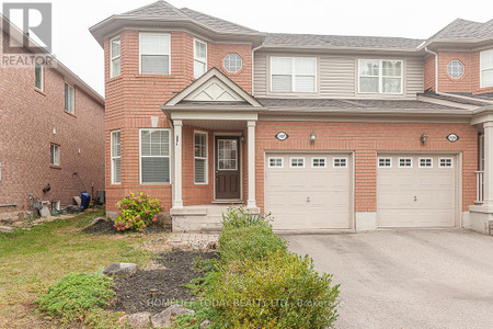 1137 Barr Crescent, Milton