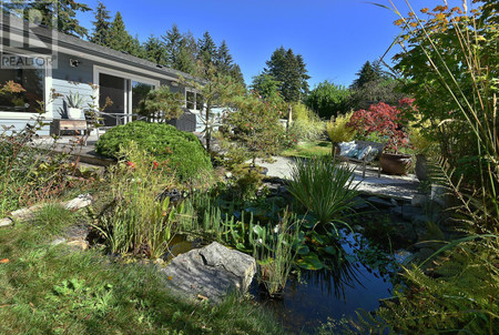 1139 Rosamund Road, Gibsons