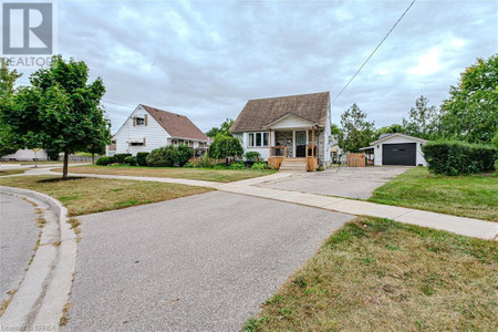 115 Alexander Drive, Brantford