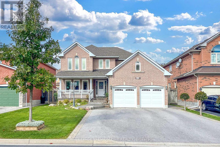 115 Pine Hollow Crescent, Vaughan Maple