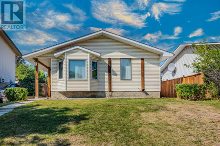 115 Whiteglen Crescent Ne, Calgary