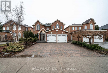 117 Devonsleigh Boulevard, Richmond Hill