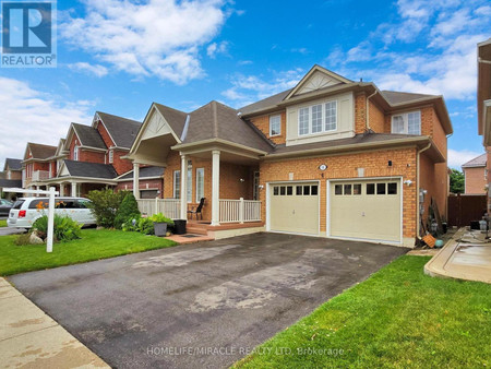 Living room - 12 Bonavista Drive, Brampton, ON L6X0N2 Photo 1