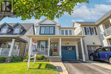 12 Donlevy Crescent, Whitby