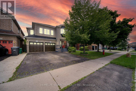 12 Hackmore Gate, Brampton