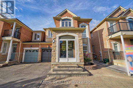 12 Hermitage Boulevard, Markham Wismer