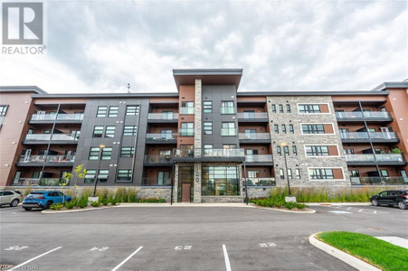 120 Summersides Boulevard Boulevard Unit 104, Fonthill