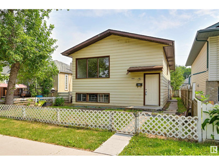 12011 95 A St Nw, Edmonton