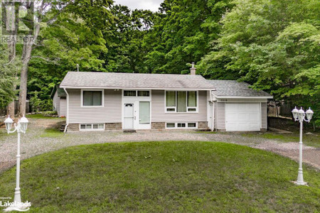 1210 Muskoka Road N, Gravenhurst