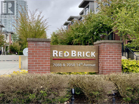 122 7088 14th Avenue, Burnaby