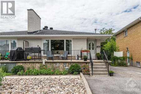 1220 Clyde Avenue Unit A, Ottawa