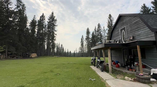 123 5241 325 A Township, Sundre