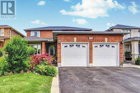 123 Mapes Avenue, Vaughan