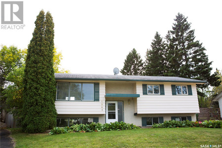 1243 Cook Drive, Prince Albert