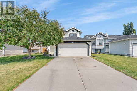 12430 Coventry Hills Way Ne, Calgary