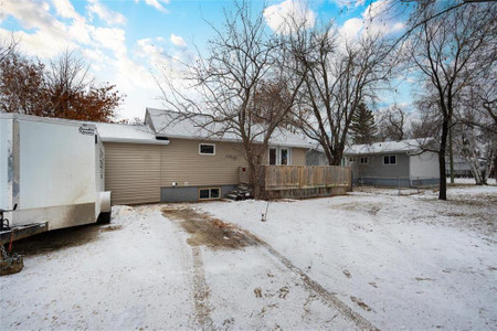 125 6th Avenue, Gimli