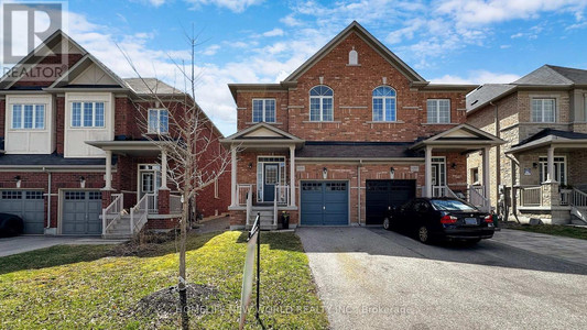 1255 Blencowe Crescent, Newmarket