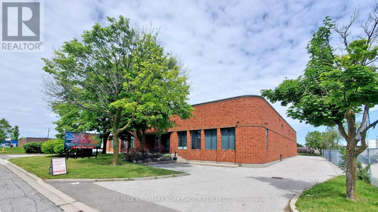 126 Martin Ross Avenue, Toronto York University Heights