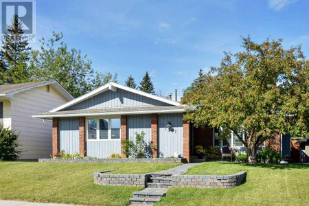 1267 Lake Sundance Crescent Se, Calgary