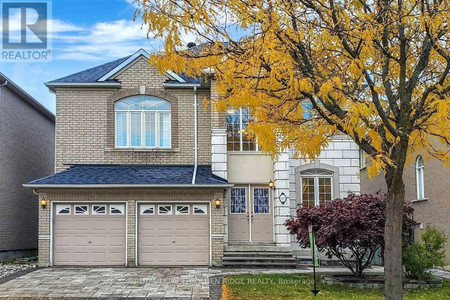 127 Gemini Crescent, Richmond Hill