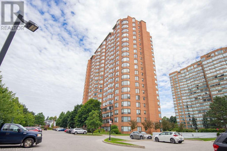 1270 Maple Crossing Boulevard Unit 101, Burlington