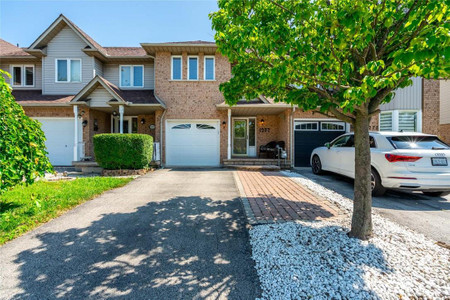 1277 Walkers Line, Burlington