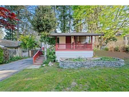 12775 15 A Avenue, Surrey