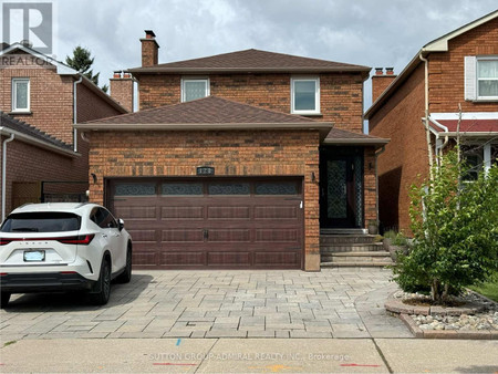 128 Chelwood Drive, Vaughan Brownridge