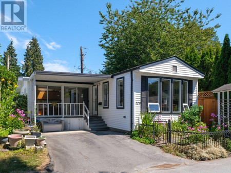 129 Hiawatha Drive, West Vancouver