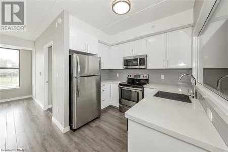 1291 Gordon Street Unit 301, Guelph