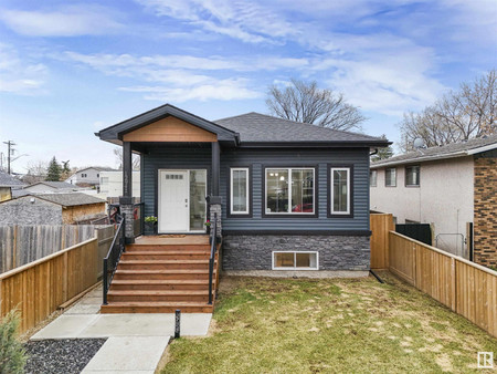 Living room - 12941 120 St Nw, Edmonton, AB T5E5N8 Photo 1