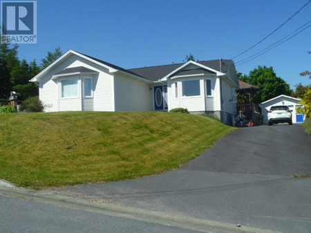 13 15 Hayden Heights, Carbonear