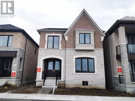 13 Albert Newell Drive, Markham Cornell