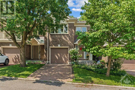 13 Waterford Way, Ottawa