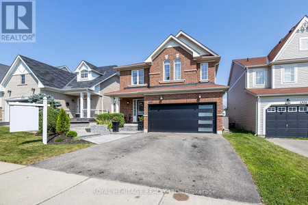 1302 Whitelaw Avenue, Oshawa