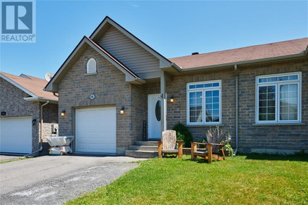 1303 Arba Court, Cornwall