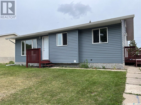 131 Mclellan Crescent, Prince Albert