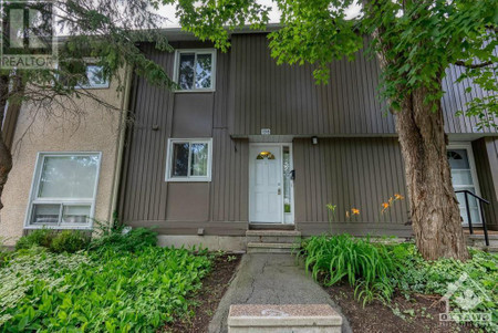 1318 Lassiter Terrace, Ottawa