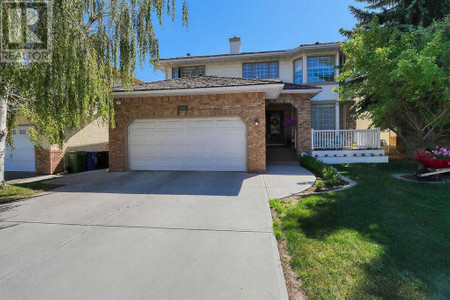 132 Douglas Woods Drive Se, Calgary