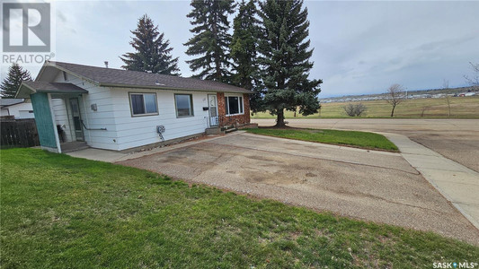 132 Haw Place, Swift Current