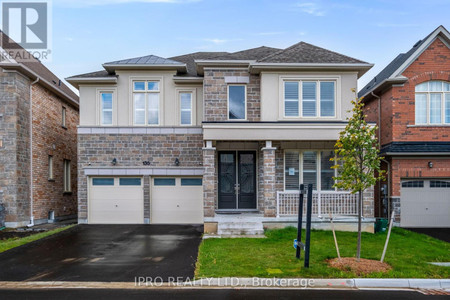 135 Ben Sinclair Avenue, East Gwillimbury Queensville