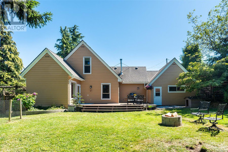 1351 Cherry Point Rd, Cowichan Bay