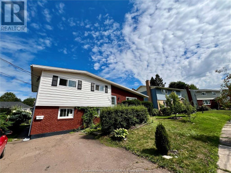 137 Brentwood Dr, Moncton