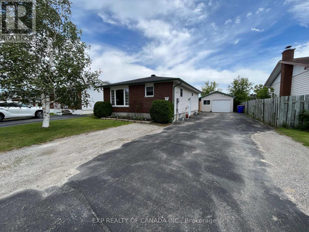 140 Brock Avenue, Timmins