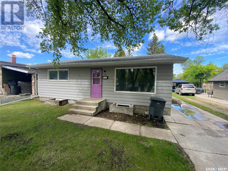 140 Gladstone Avenue S, Yorkton